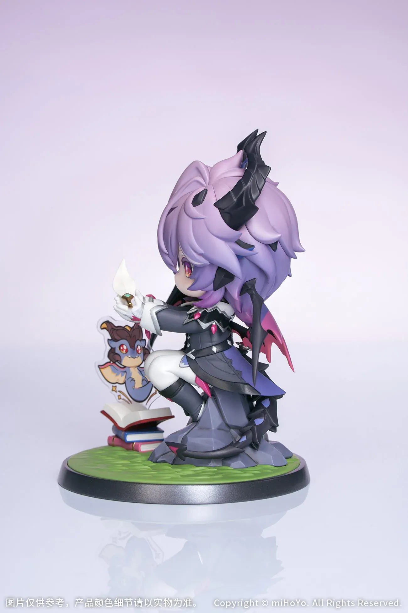 Genshin Impact Durin Floral Wanderings ver. with Bonus Non Scale Figure featuring Durin with lavender hair, horns, bat-like wings, books, companion illustration, and themed display base.