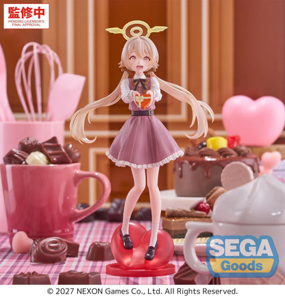 Blue Archive XStellar Hifumi Happy Valentine Figure holding a heart-shaped gift on a red heart display base