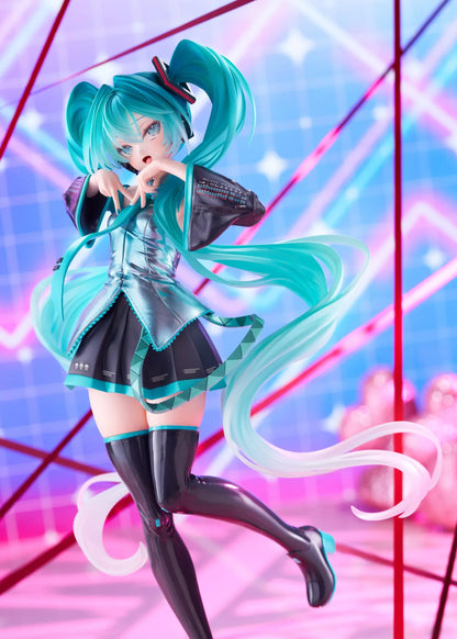 Hatsune Miku T-Most figure with flowing twin tails, classic Vocaloid outfit, and pink heart-shaped display base