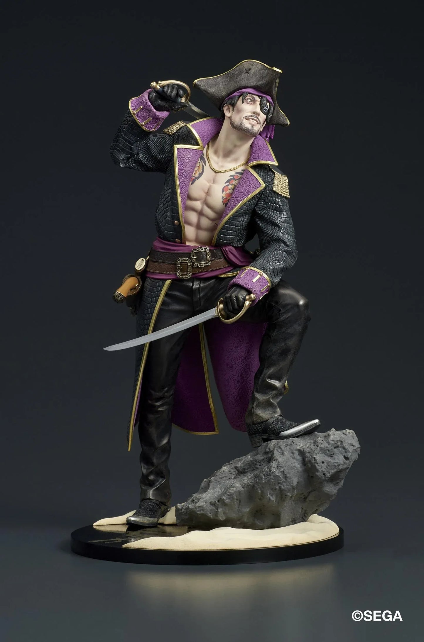 Like a Dragon Pirate Yakuza in Hawaii DIGSTA Captain Goro Majima figure wearing a detailed pirate captain outfit with cutlass