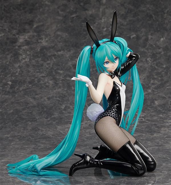 Vocaloid B-Style Hatsune Miku Art by SanMuYYB Bunny Ver. 1/4 Scale Figure Reissue featuring Miku in a black and white bunny outfit with teal twin tails and bunny ears.