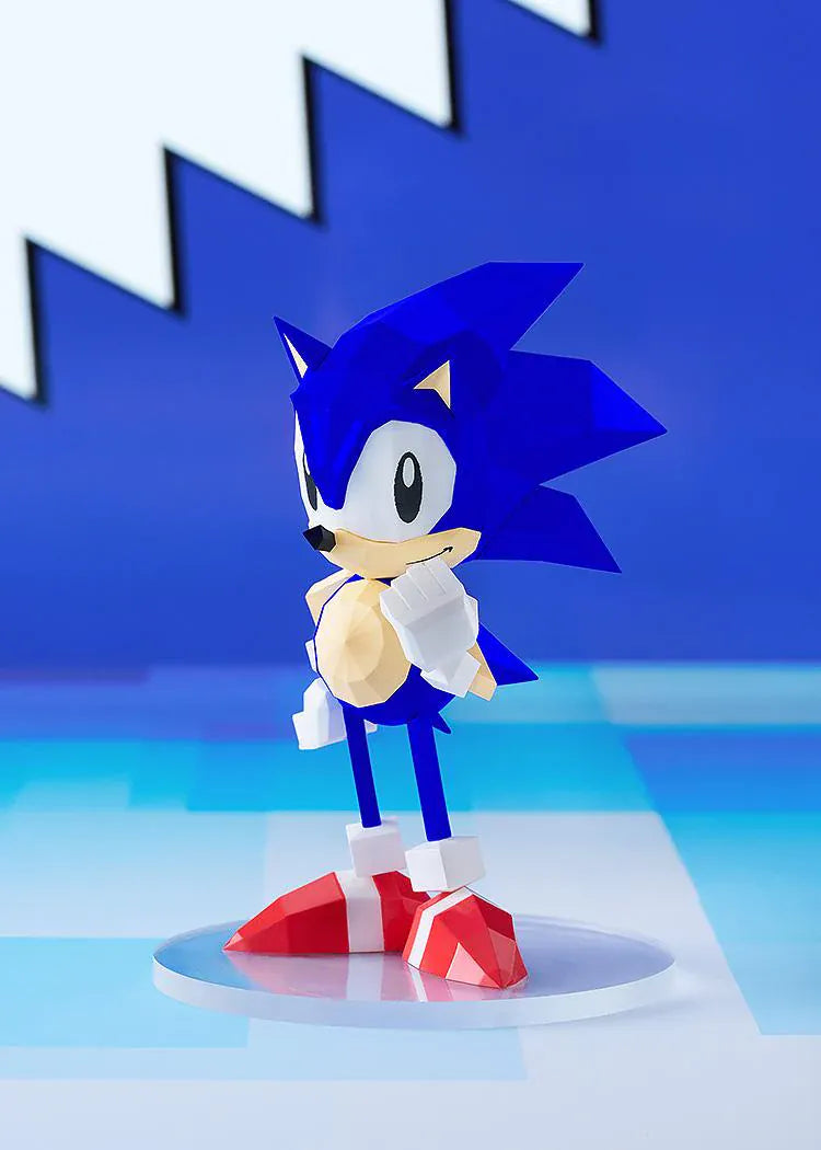 Sonic the Fighters POP UP PARADE Sonic the Hedgehog Figure featuring Sonic in a retro low-poly style with blue body, white gloves, and red shoes.