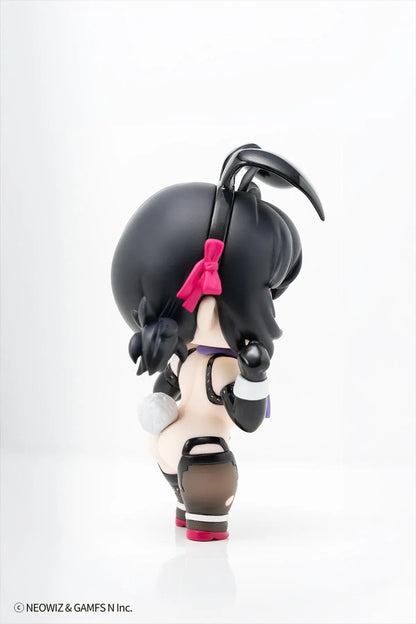 Brown Dust 2 Celebrity Bunny Loen-chan x illustration by JAZZ JACK Non Scale Figure featuring Loen-chan in a glossy black bunny-inspired outfit with purple scarf, twin-tail hair, and bunny ear accents.