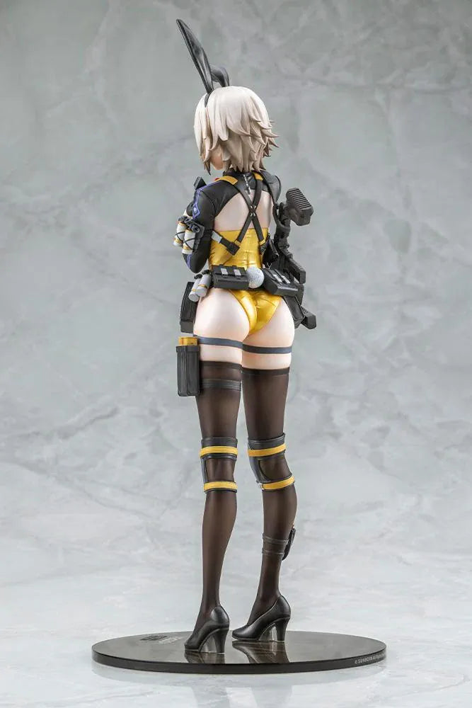 Girls' Frontline 2: Exilium Vector Molotov Bunny Ver. 1/7 scale figure wearing a metallic gold bunny outfit with tactical gear and weaponry.