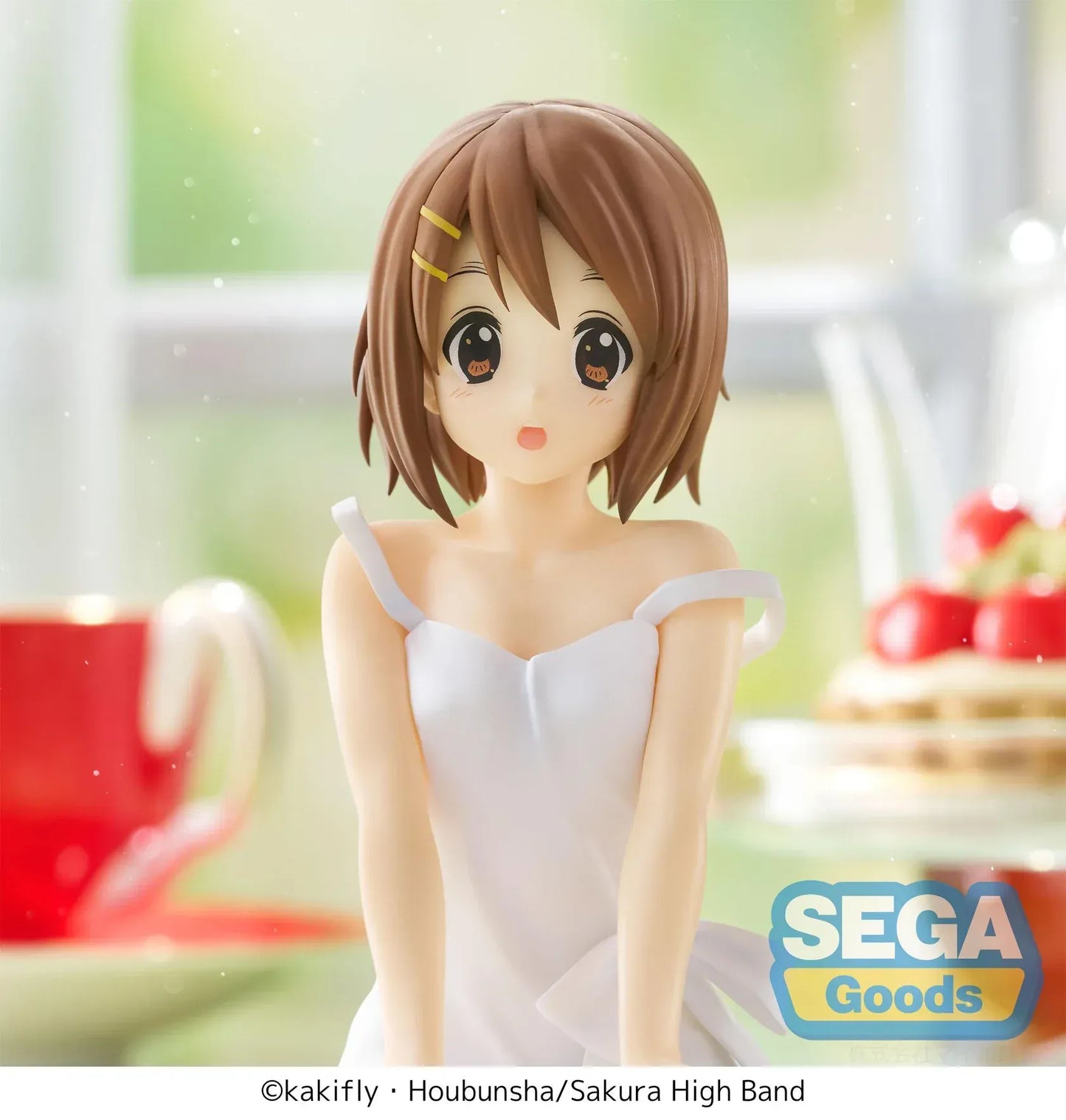 Yui Hirasawa Yumemirize figure seated in white outfit from K-ON! anime