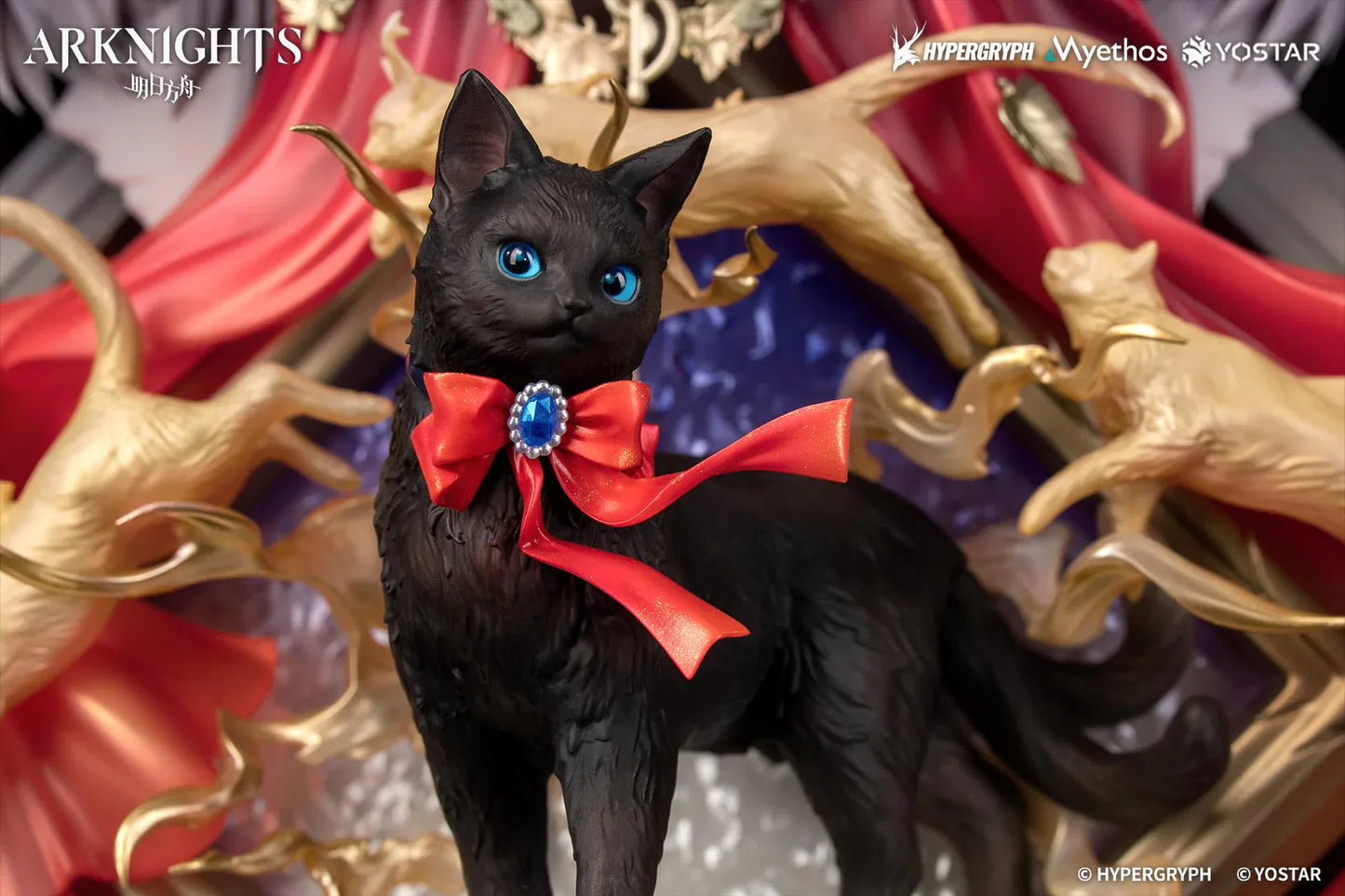 Arknights Miss Christine Elite 2 Ver. Diorama Non-Scale Figure with black cat, red bow, gold accents, theater masks, and red drapery