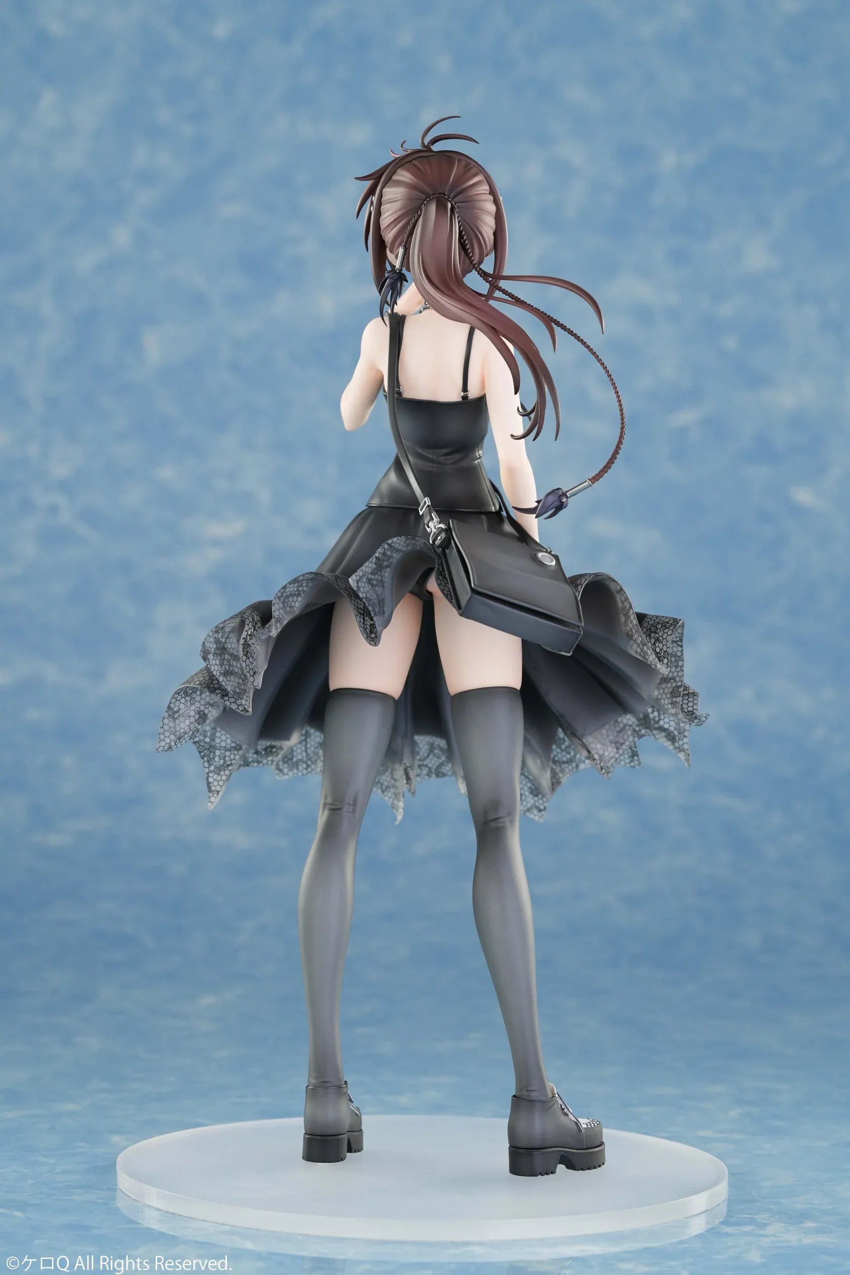 Minakami Yuki Wonderful Everyday Diskontinuierliches Dasein Deluxe Version 1/7 scale figure in a black gothic dress