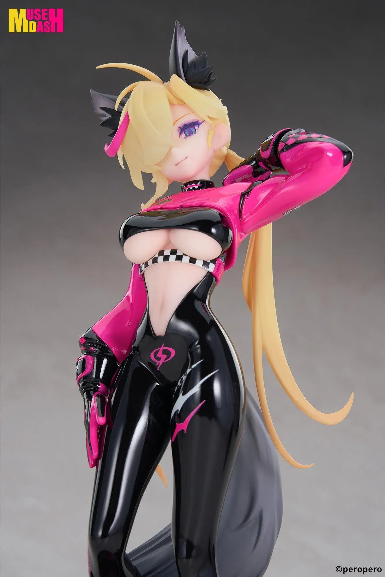 Muse Dash LIMEPIE Rin Racer 1/8 scale figure wearing a glossy black-and-pink racing outfit.