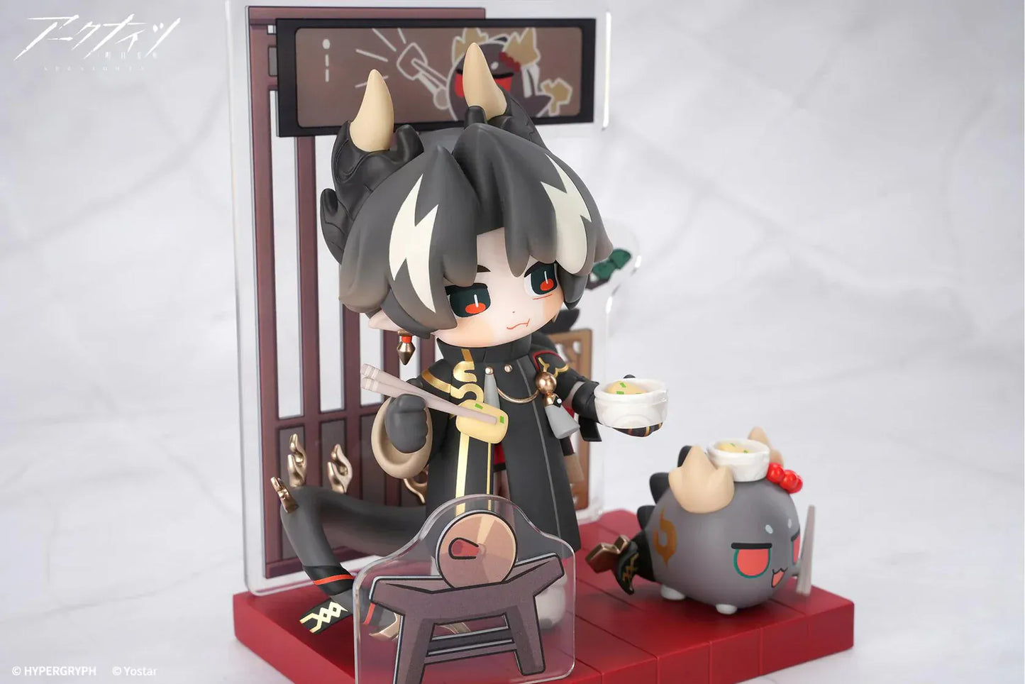 Arknights Cuties Series Chongyue chibi figure with themed dining accessories and decorative display base