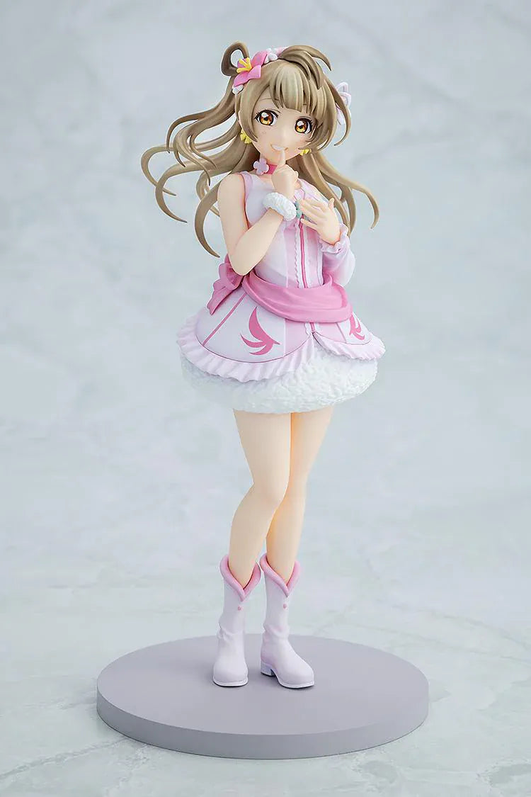 Kotori Minami Bokutachi wa Hitotsu no Hikari figure Love Live anime idol figure pink outfit cute collectible