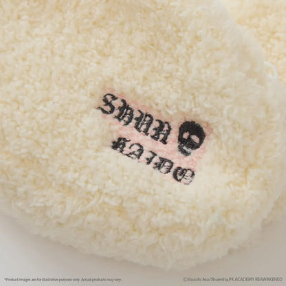 SHUN KAIDO Fukamoko Pouch featuring a fluffy cream-colored animal face with pointed ears, large black embroidered eyes, a small nose, and an adorably determined expression.