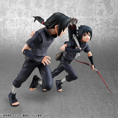 Naruto Shippuden G.E.M. Series Itachi and Sasuke Uchiha Figure Set featuring the brothers running together