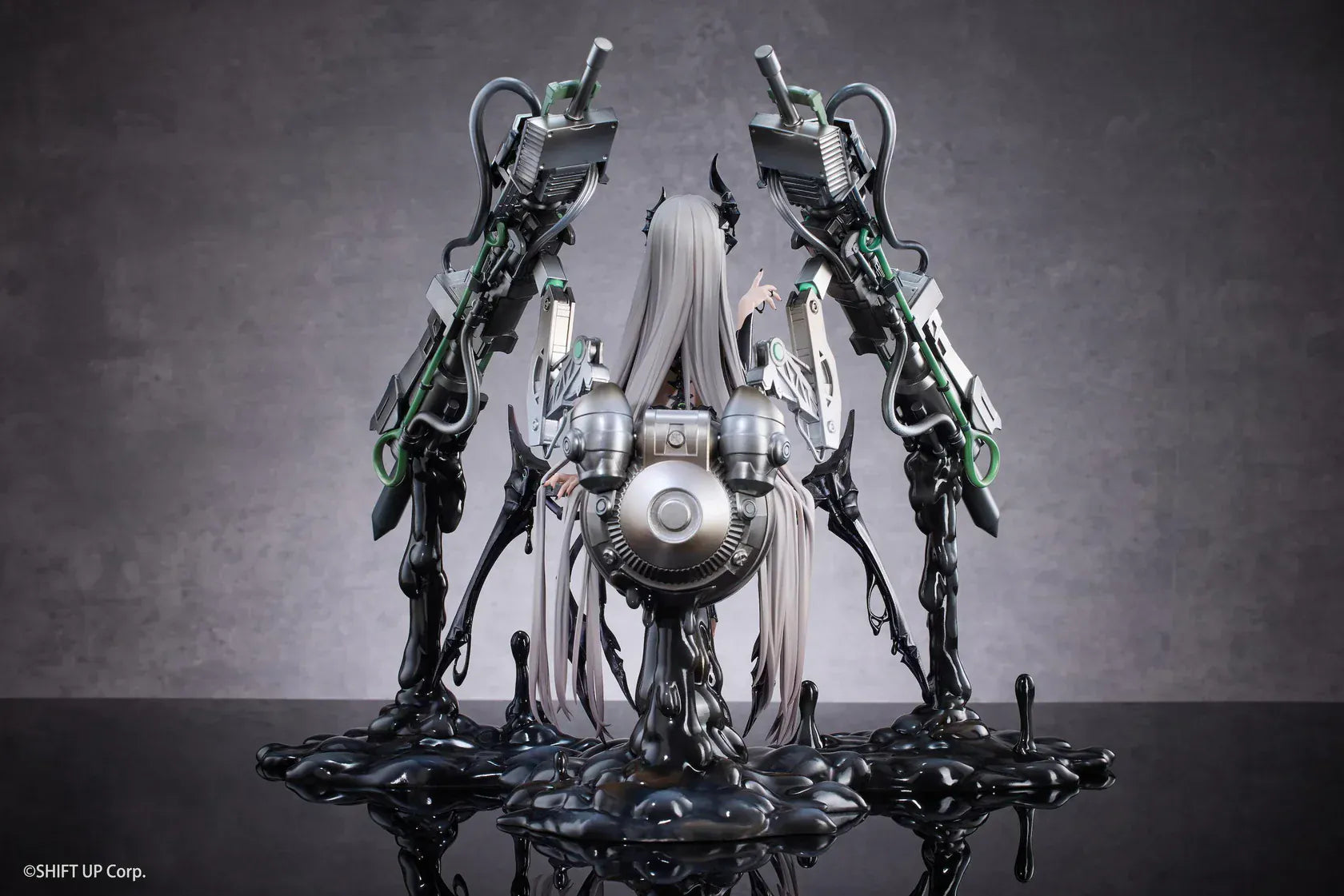 Goddess of Victory Nikke Leviathan Deluxe Edition 1/7 scale figure with large mechanical weapon systems and glossy black effect base