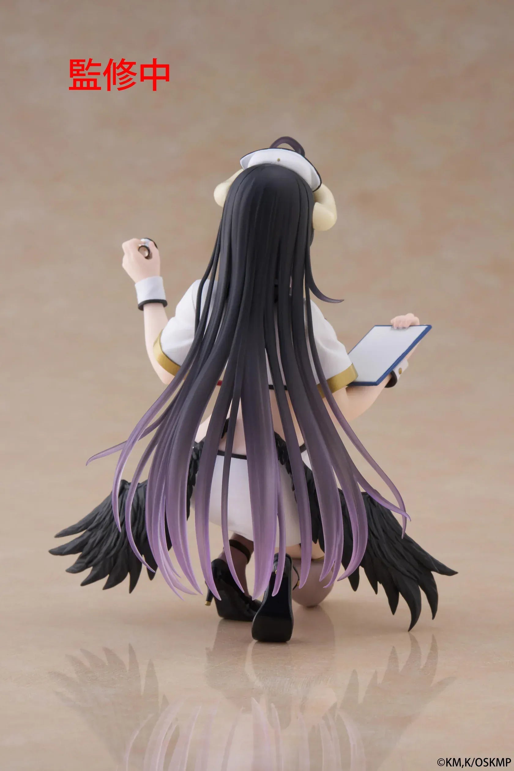 Overlord Desktop Cute Albedo (Nurse Ver.) Figure featuring Albedo in a white nurse outfit with wings, stethoscope, and elegant smile.