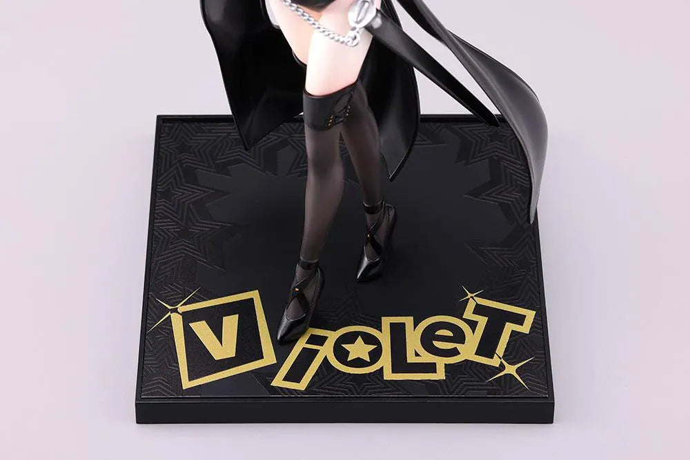 Persona 5 Royal Oshi Works Violet figure featuring Violet in her Phantom Thief outfit wielding her rapier in a dynamic action pose