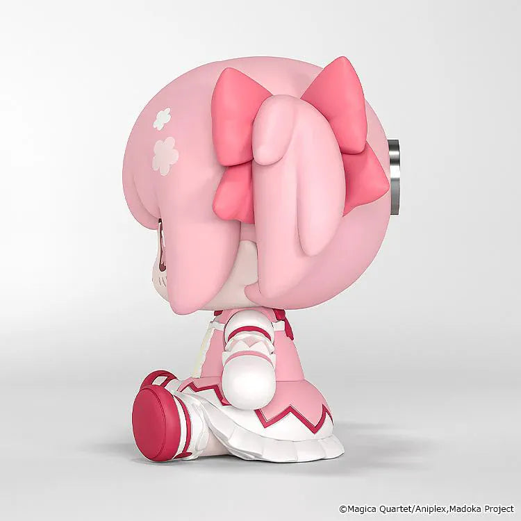 Puella Magi Madoka Magica Huggy Good Smile Madoka Kaname Figure with pink hair, bow details, and cute seated pose