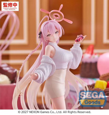 Blue Archive XStellar Hanako Happy Valentine figure holding a chocolate gift while standing on a red heart-shaped base
