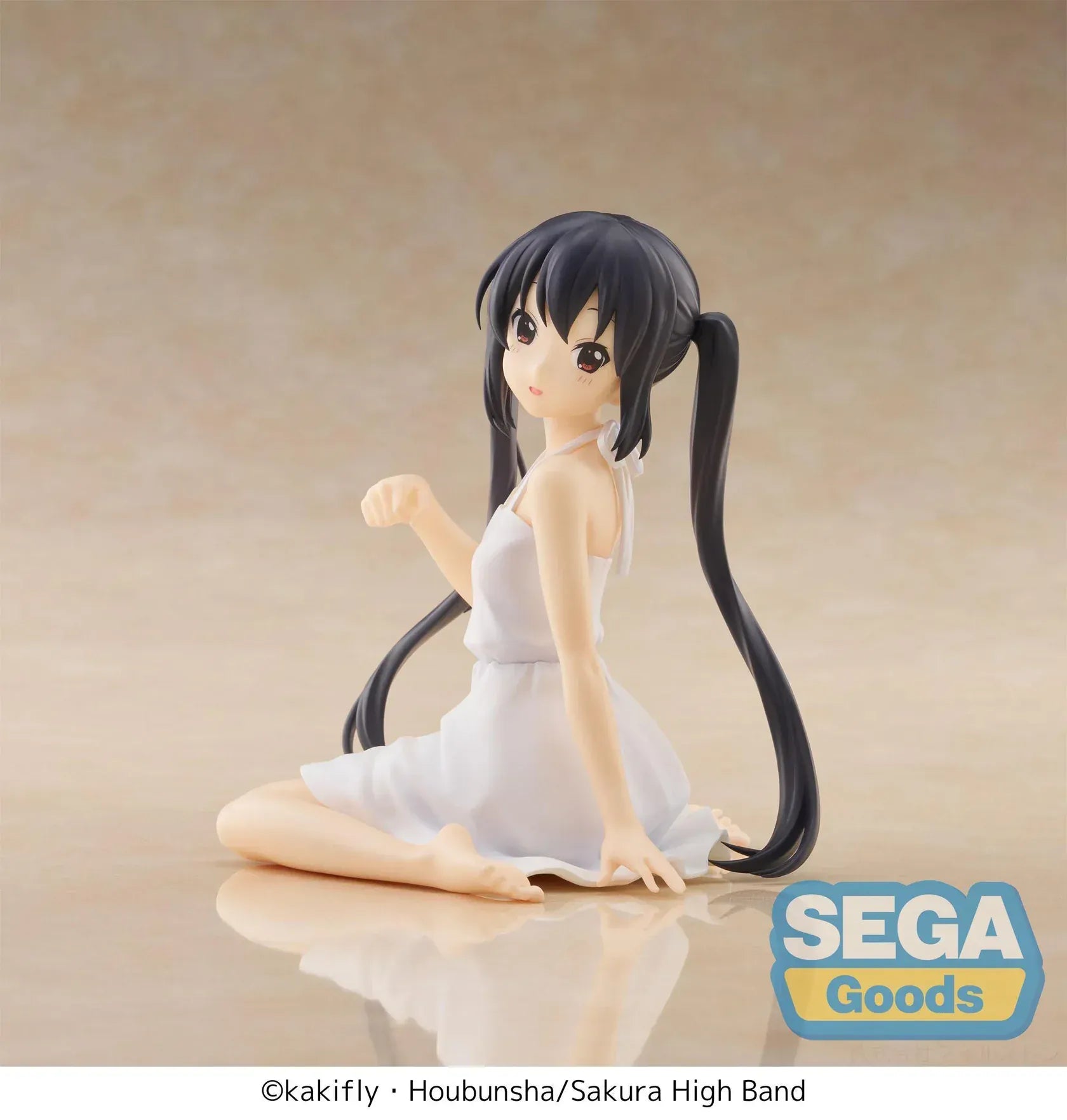 Azusa Nakano Yumemirize figure seated in white outfit from K-ON! anime