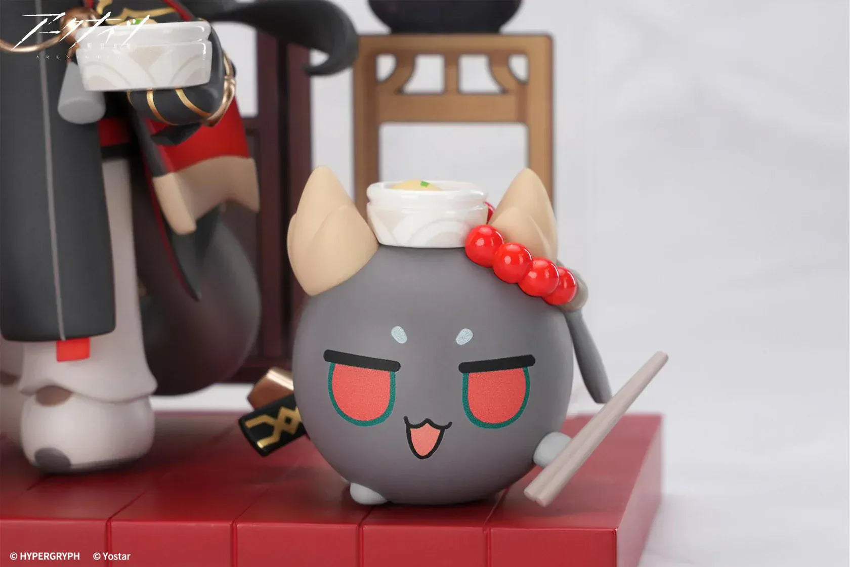 Arknights Cuties Series Chongyue chibi figure with themed dining accessories and decorative display base