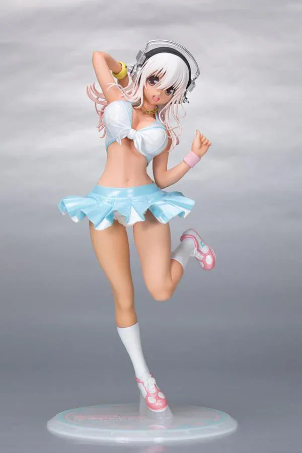 Super Sonico Cheer Girl Sun-kissed Version 1/6 scale figure with pom-poms