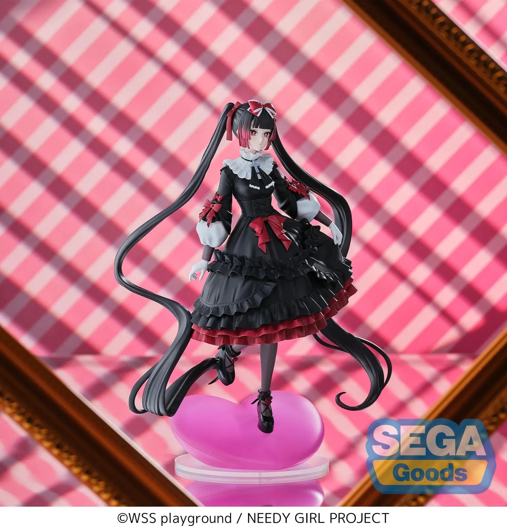 Needy Girl Overdose XStellar Michia Gokubara anime figure in gothic lolita dress on heart-shaped base