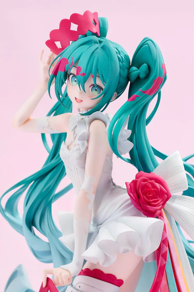 GOOD SMILE RACING G.S. Collection Racing Miku 15th Rhapsody 2010-2025 1/7 Scale Figure with white outfit, teal twin-tails, red rose, and colorful ribbons
