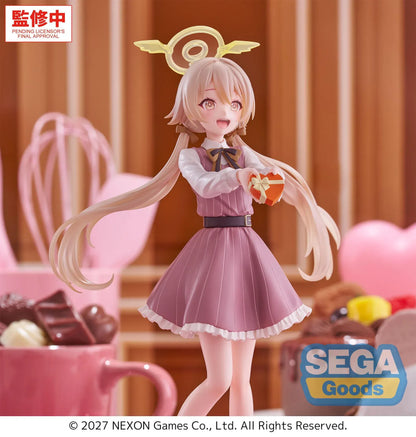 Blue Archive XStellar Hifumi Happy Valentine Figure holding a heart-shaped gift on a red heart display base