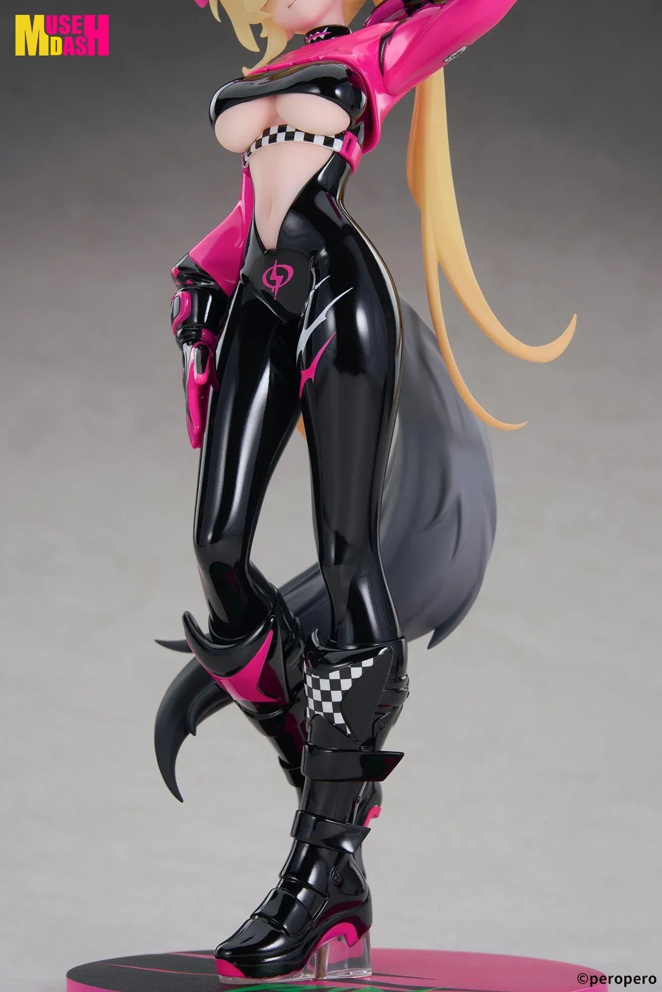 Muse Dash LIMEPIE Rin Racer 1/8 scale figure wearing a glossy black-and-pink racing outfit.