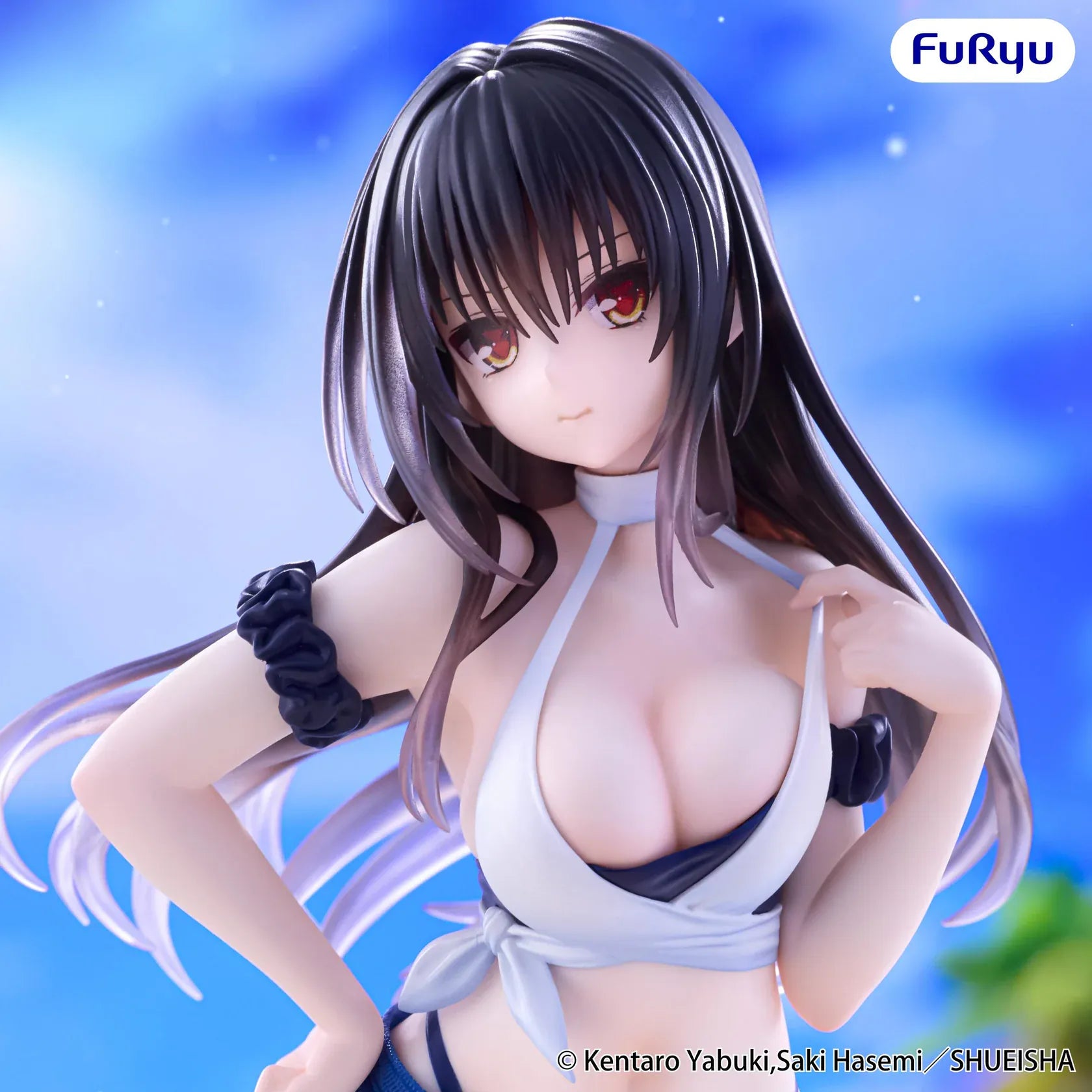 To Love-Ru Darkness Trio-Try-iT Yui Kotegawa Figure Rerelease in beach outfit with white tied top, denim-style shorts, and seaside pose