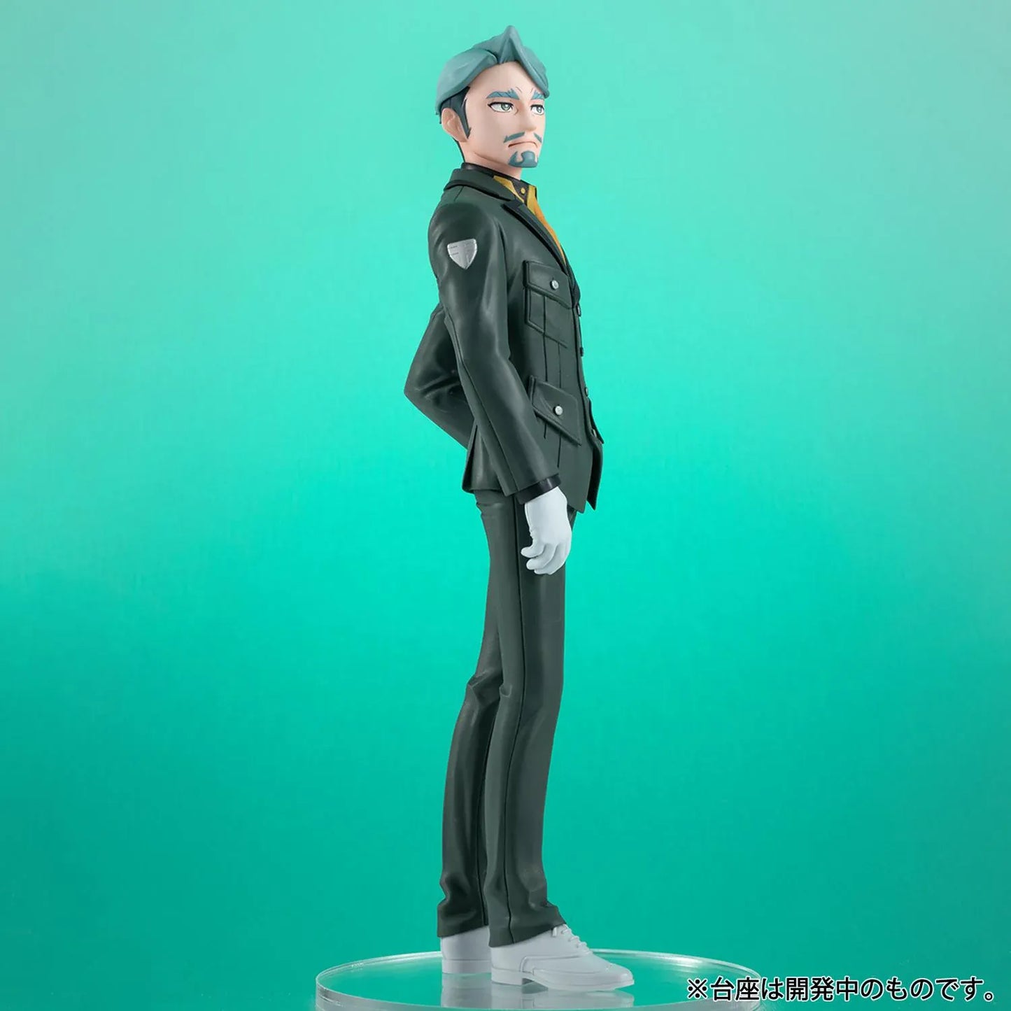 Mobile Suit Gundam GQuuuuuuX Lucrea Light Challia Bull Figure featuring Challia Bull with teal-gray hair, formal uniform, white gloves, tie, and confident standing pose.