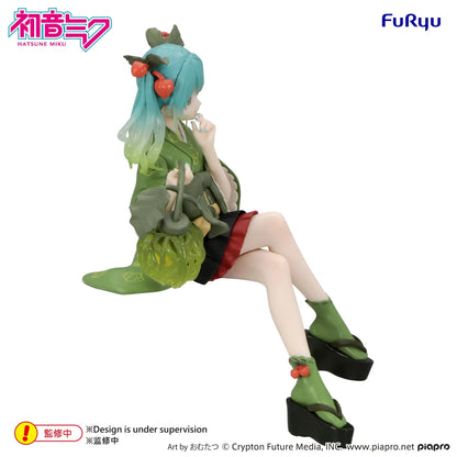 Vocaloid Hatsune Miku Flower Fairy Winter Cherry Green Color Ver Noodle Stopper Figure wearing a green floral-inspired outfit with red berry accents