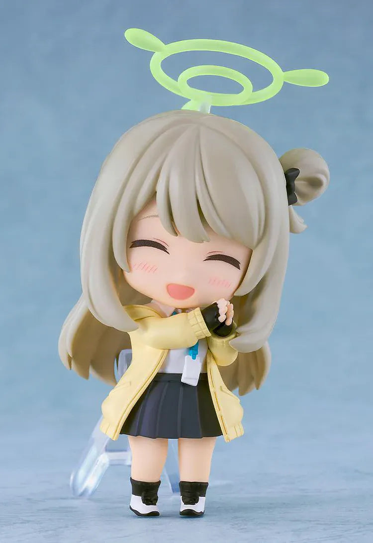 Blue Archive Nendoroid Surprise Boxset featuring multiple mini chibi-style Blue Archive characters with colorful halos, school uniforms, and display-ready poses.