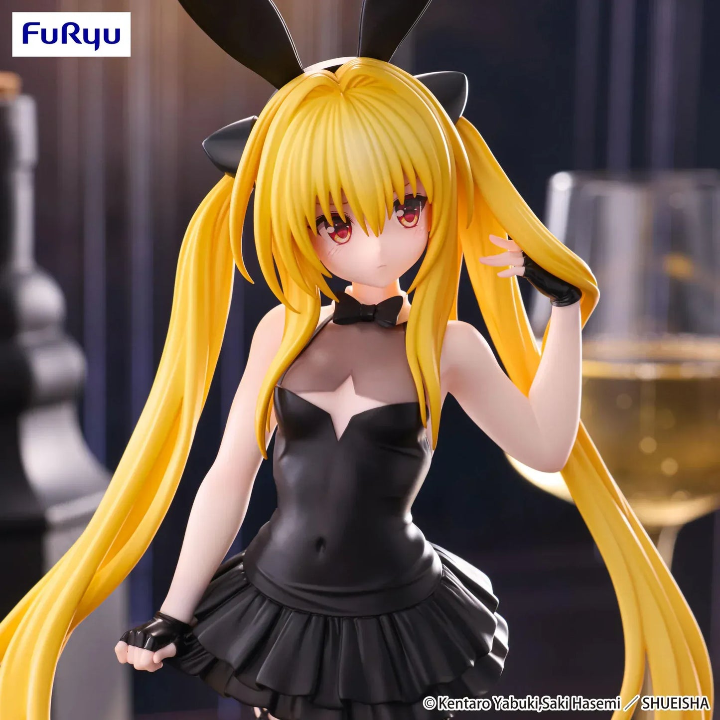 To Love-Ru Darkness BiCute Bunnies Golden Darkness Figure by FuRyu featuring Yami in a black bunny outfit with long blonde hair and red eyes.
