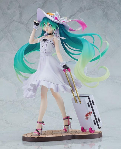 Racing Miku 2021 Private Ver. figure in a white dress and wide-brimmed hat, with turquoise twin-tails and a rolling suitcase on a stone-style base.