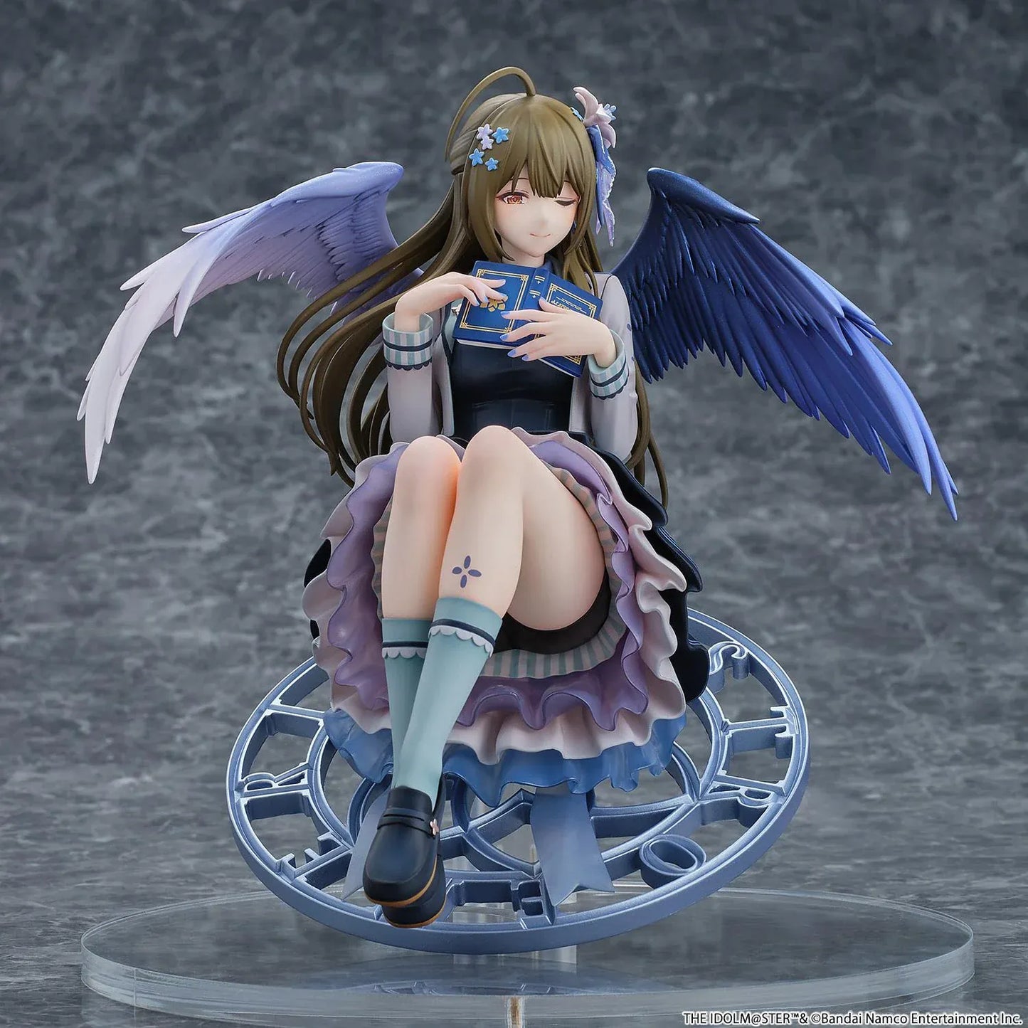 Chiyuki Kuwayama Gardienne White Pearl 1/6 scale figure with wings and elegant seated pose