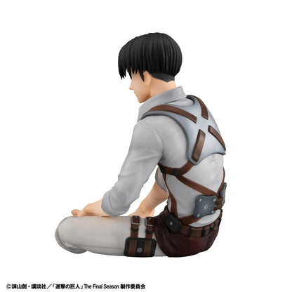 Attack on Titan G.E.M. Series Levi Tenohira Figure seated with short black hair, harness outfit, and serious expression