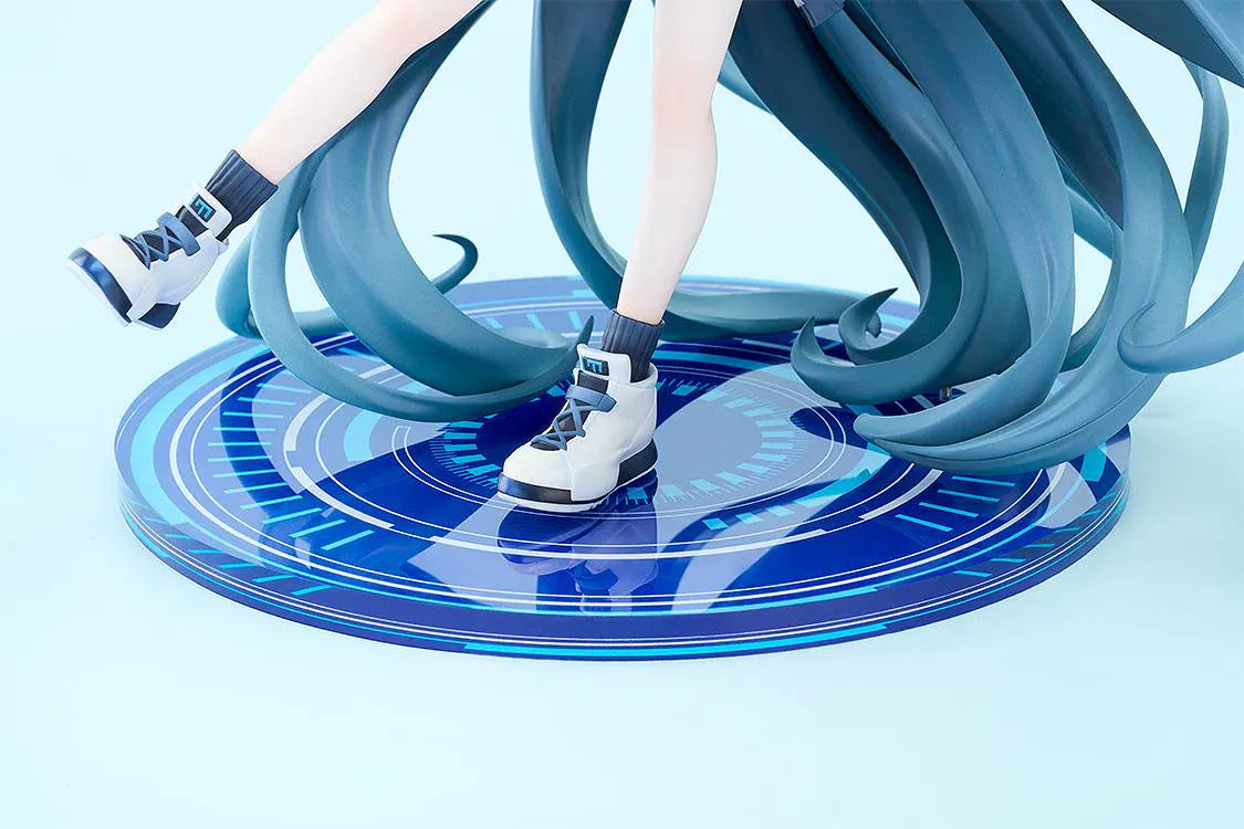 Blue Archive Aris Awaken Supernova 1/7 Scale Figure with futuristic weapon, blue hair, halo, and dynamic action pose