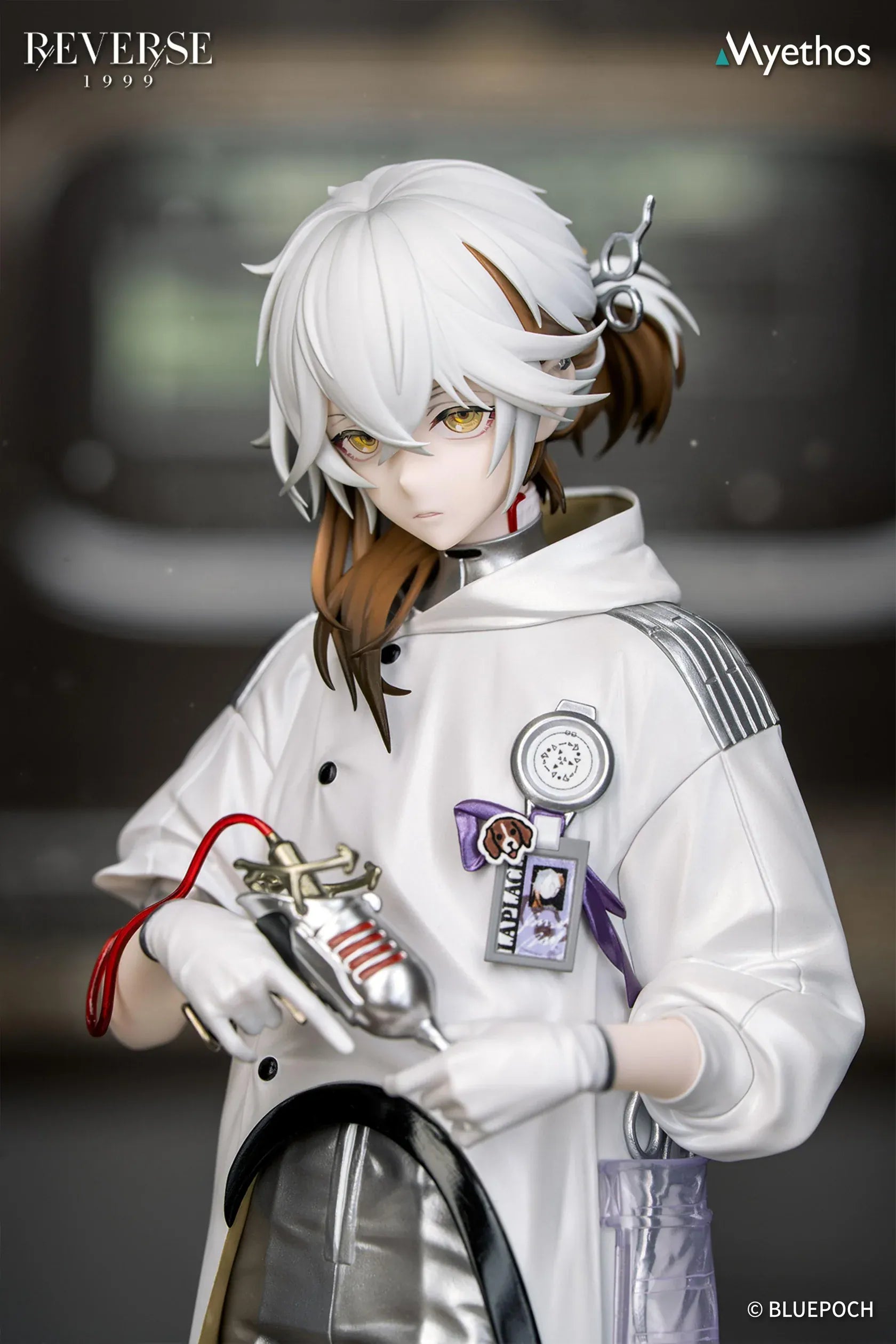 Reverse 1999 Gift+ Medicine Pocket 1/8 Scale Figure wearing a white laboratory coat, metallic silver pants, and black boots