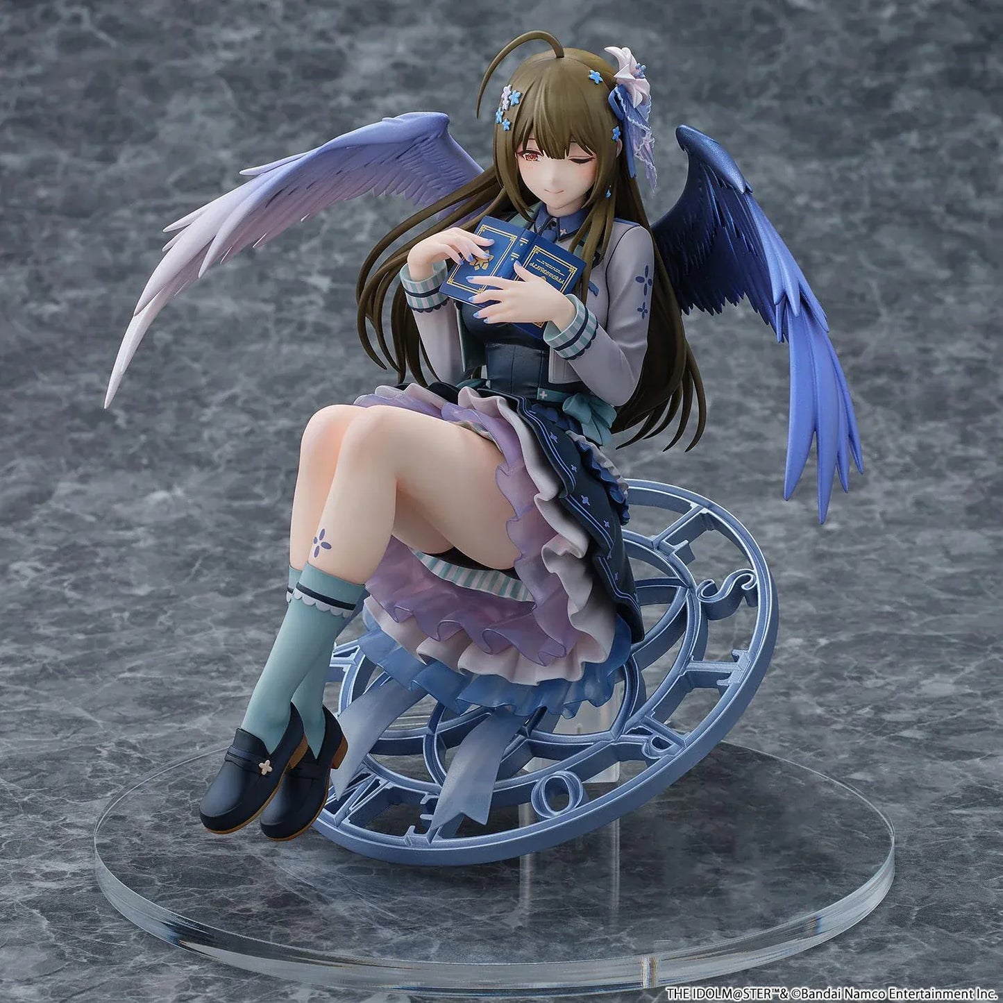 Chiyuki Kuwayama Gardienne White Pearl 1/6 scale figure with wings and elegant seated pose