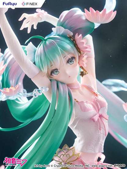 Vocaloid Hatsune Miku Water Lily Ver. 1/7 scale figure with flowing hair translucent water effects and lotus flowers