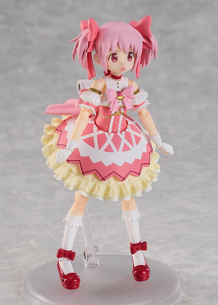 Puella Magi Madoka Magica Walpurgisnacht Rising Madoka Kaname 1/12 scale action figure wearing her new pink magical girl outfit.
