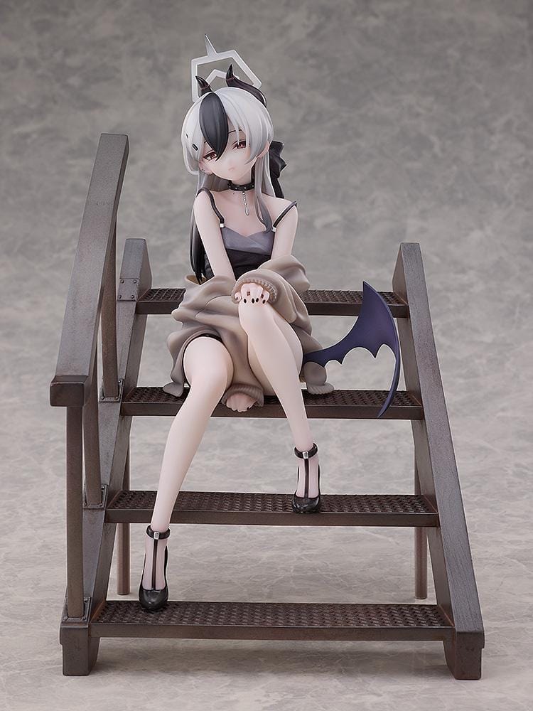 Blue Archive Kayoko Memorial Lobby dress version 1/7 scale figure seated on staircase with elegant outfit