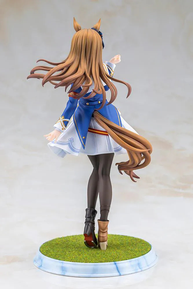UmaMusume Pretty Derby Grass Wonder 1/7 Scale Figure with brown hair, horse ears, blue-and-white outfit, and grass display base