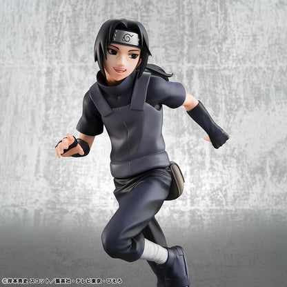 Naruto Shippuden G.E.M. Series Itachi and Sasuke Uchiha Figure Set featuring the brothers running together