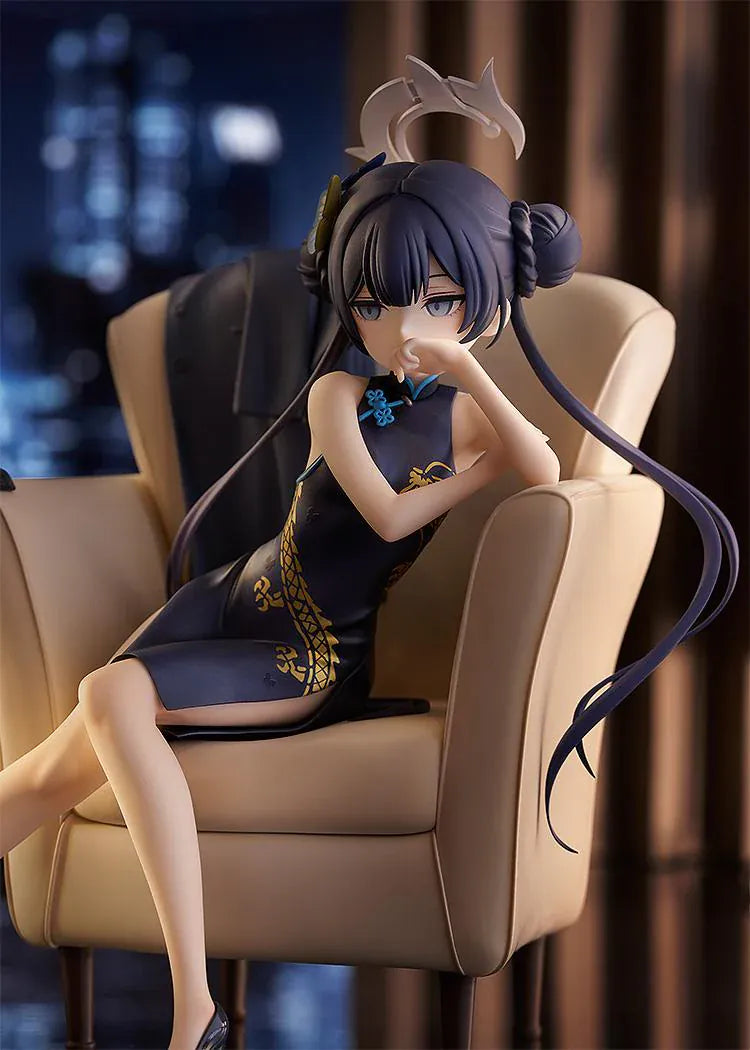 Blue Archive G.S. Collection Kisaki Memorial Lobby Ver. 1/7 Scale Figure seated in an armchair with dark outfit, halo, and blue accents