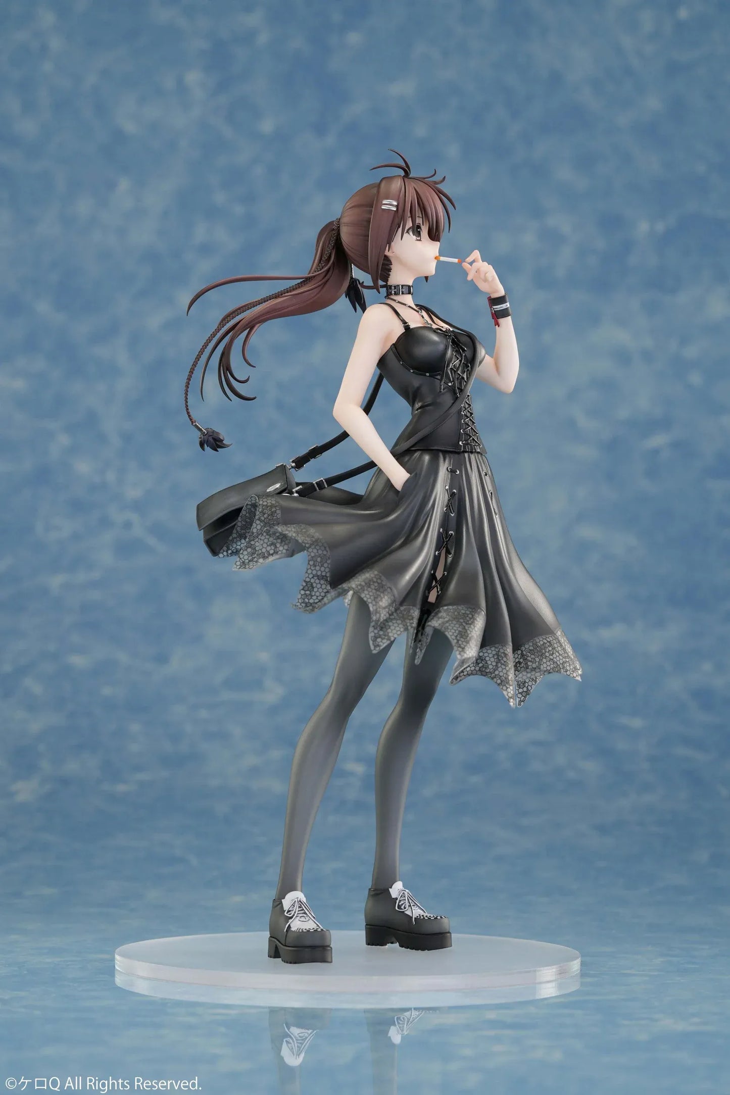 Minakami Yuki Wonderful Everyday Diskontinuierliches Dasein Deluxe Version 1/7 scale figure in a black gothic dress