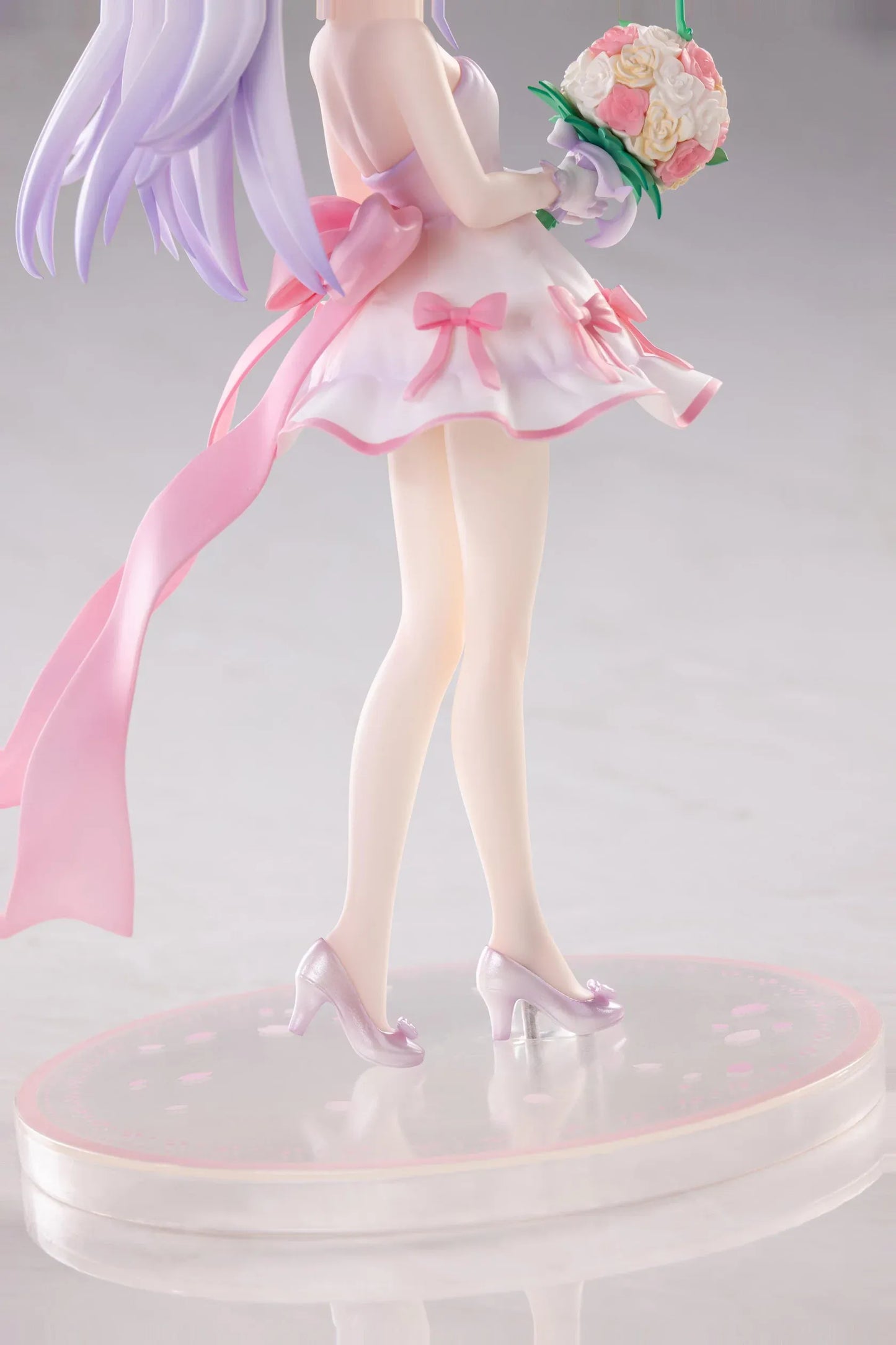 Plastic Memories Isla Wedding Dress Ver. 1/7 Scale Figure wearing a white and pink bridal gown while holding a rose bouquet