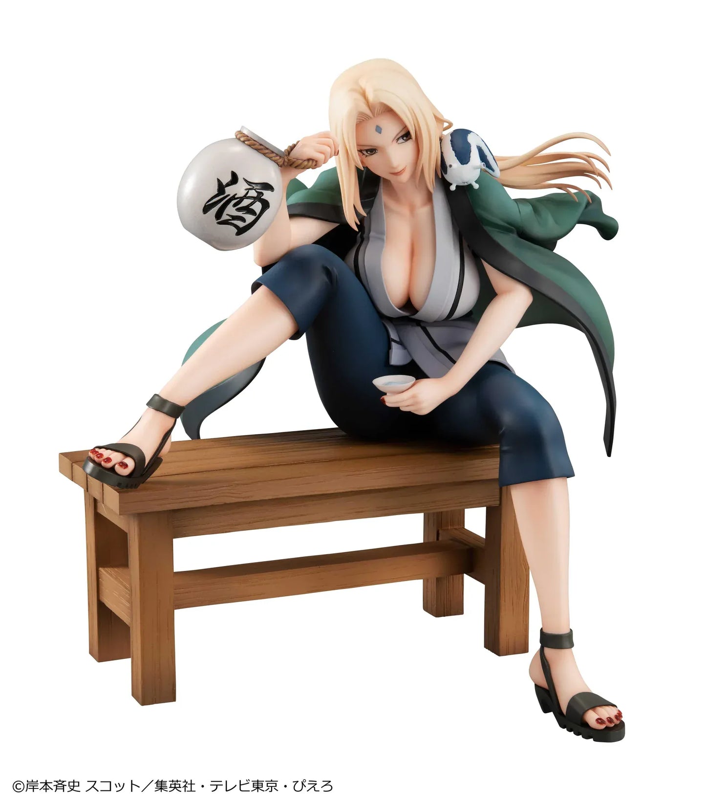 Naruto Shippuden Naruto Gals Tsunade Ver.2 2nd Rerelease figure seated on a bench with green haori, sake bottle, and Katsuyu detail