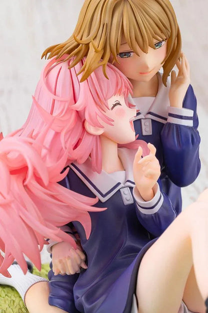 I Want to Love You Till Your Dying Day Sheena & Mimi 1/8 Scale Figure featuring pink-haired Sheena smiling with her eyes closed while leaning against blonde-haired Mimi. Both wear navy-blue school-inspired dresses and sit together on a textured grassy display base decorated with a white daisy flower crown.