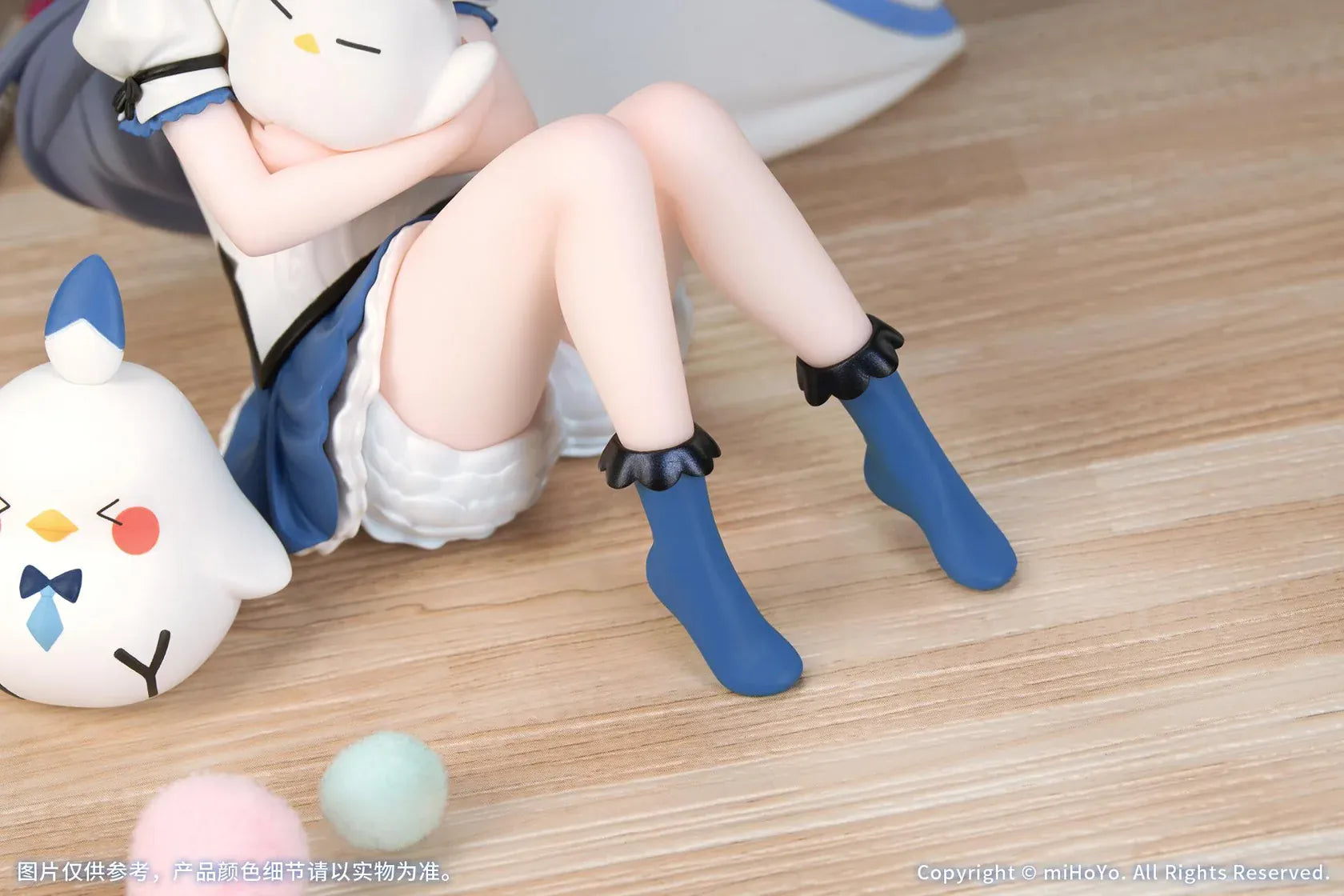Honkai Impact 3rd Fu Hua Chibi Tea Party anime figure holding a bird plush with matching cushions